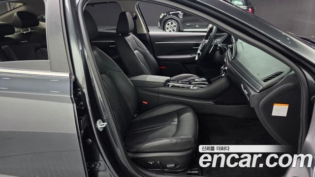 Hyundai Sonata гибрид (DN8) Family, 2021 10