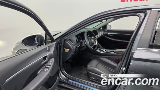 Hyundai Sonata гибрид (DN8) Family, 2021 11