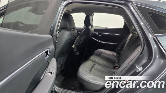 Hyundai Sonata гибрид (DN8) Family, 2021 12