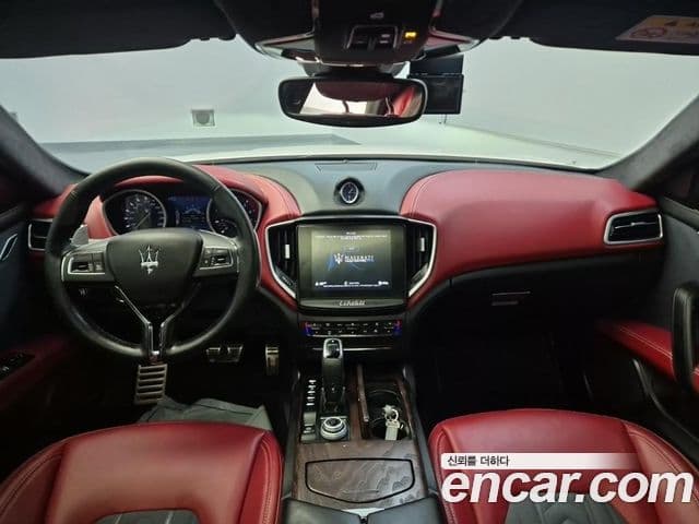 Maserati 기블리 3세대, 2021 7