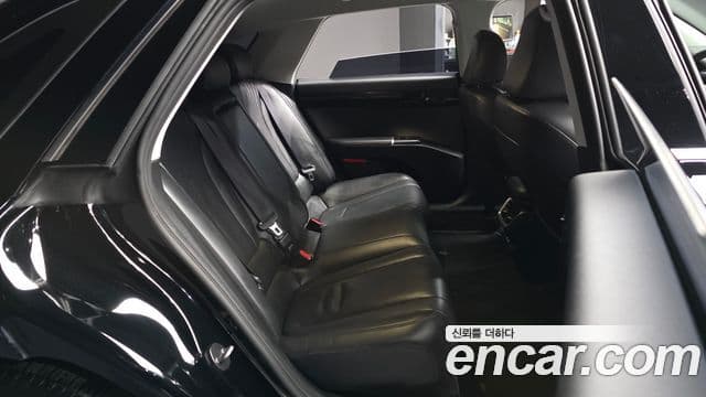 Hyundai Grandeur (GN7) Exclusive, 2023 12