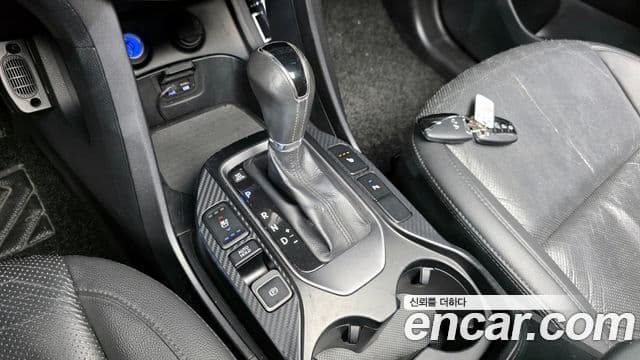 Hyundai Santa Fe DM Premium, 2013 9