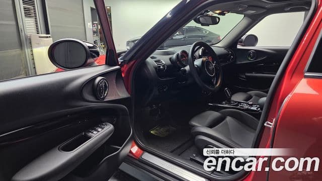 Mini Cooper 클럽맨 2세대, 2020 10