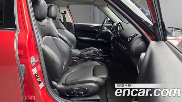 Mini Cooper 클럽맨 2세대, 2020 11