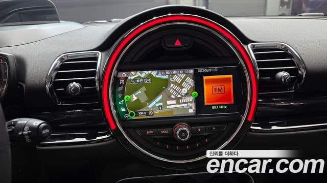 Mini Cooper 클럽맨 2세대, 2020 15