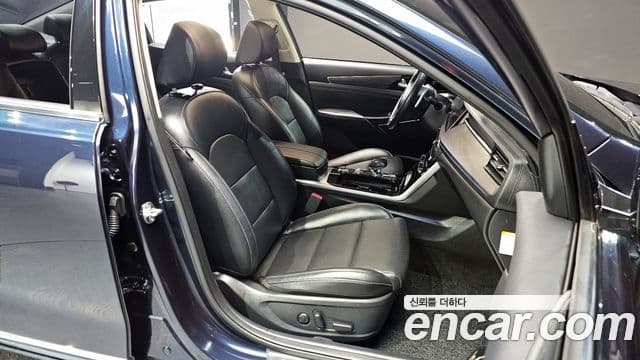 Kia K7 Premier гибрид Noblesse, 2020 10