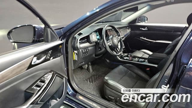 Kia K7 Premier гибрид Noblesse, 2020 11