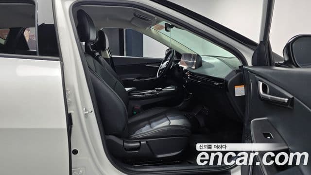 Kia EV6 Air, 2022 11