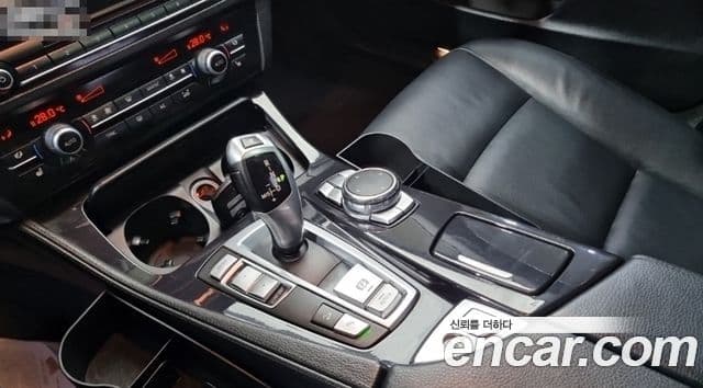 BMW 5시리즈 (F10), 2015 9