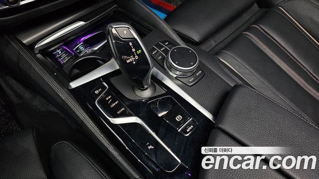 BMW 5시리즈 (G30) 520i M Sport, 2022 9