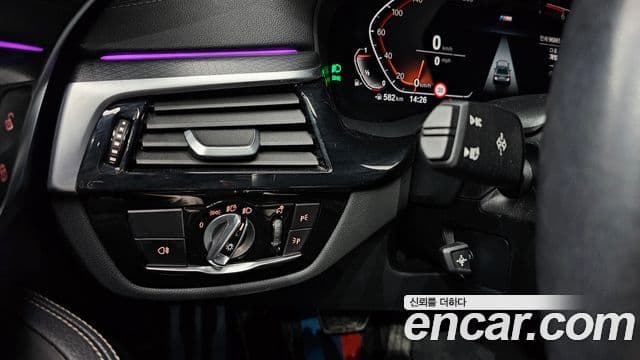 BMW 5시리즈 (G30) 520i M Sport, 2022 18