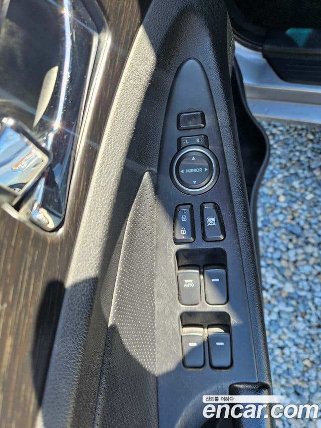 Hyundai Sonata The / новый 브릴리언트 CVVL Attraction, 2014 8