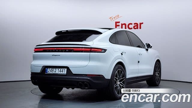 Porsche Cayenne (PO536) 3.0 купе, 2024 2