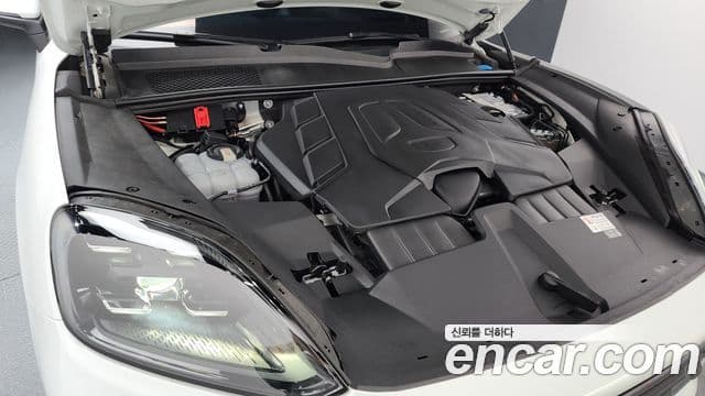 Porsche Cayenne (PO536) 3.0 купе, 2024 6