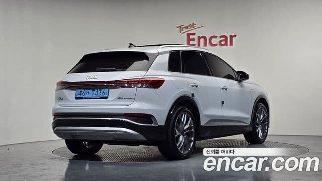 Audi Q4 e-Tron (F4) Premium, 2025 2