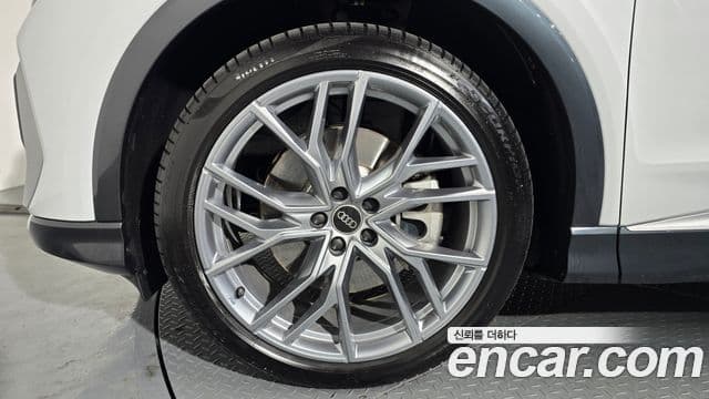 Audi Q4 e-Tron (F4) Premium, 2025 все фото