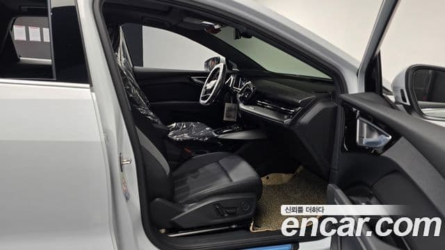 Audi Q4 e-Tron (F4) Premium, 2025 11