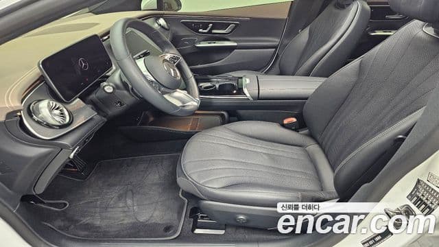 Mercedes-Benz EQE V295 EQE350+, 2024 10