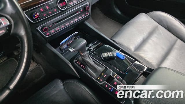 Kia All New K7 3.0 LPI Luxury (арендный автомобиль), 2017 9