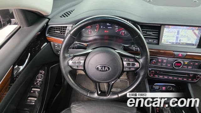 Kia All New K7 3.0 LPI Luxury (арендный автомобиль), 2017 13