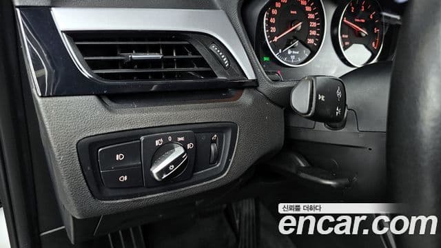 BMW X1 (F48), 2017 14