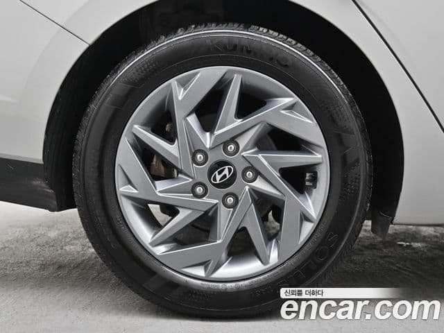 Hyundai The / новый New Avante гибрид (CN7) Modern, 2024 все фото