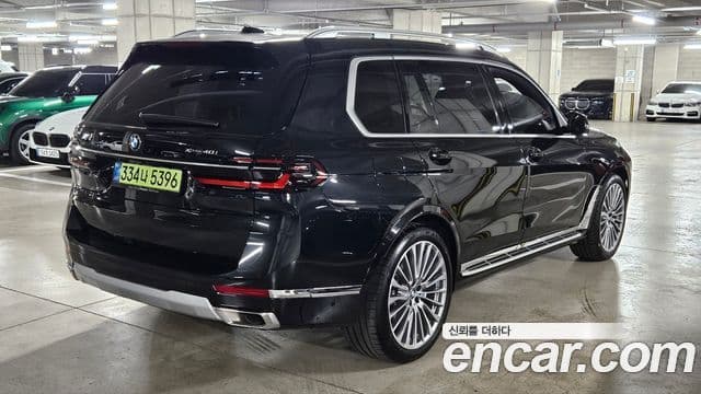 BMW X7 (G07) xDrive 40i Design Pure Excellence 6인승, 2025 4