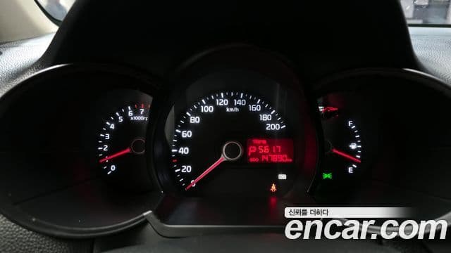 Kia All New Morning Deluxe Trendy, 2014 8