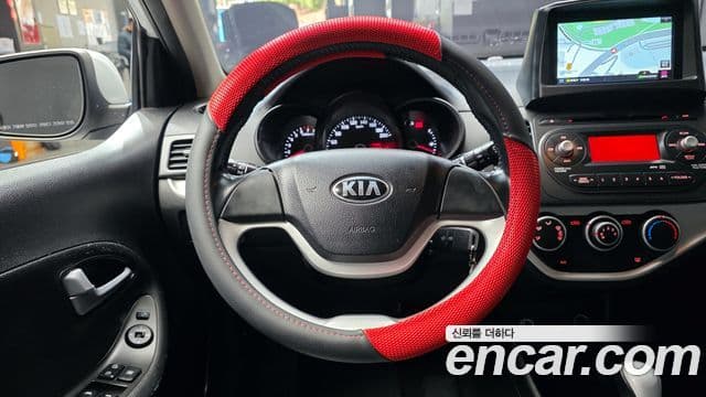 Kia All New Morning Deluxe Trendy, 2014 13