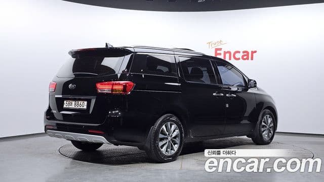 Kia All New Carnival Luxury, 2016 2