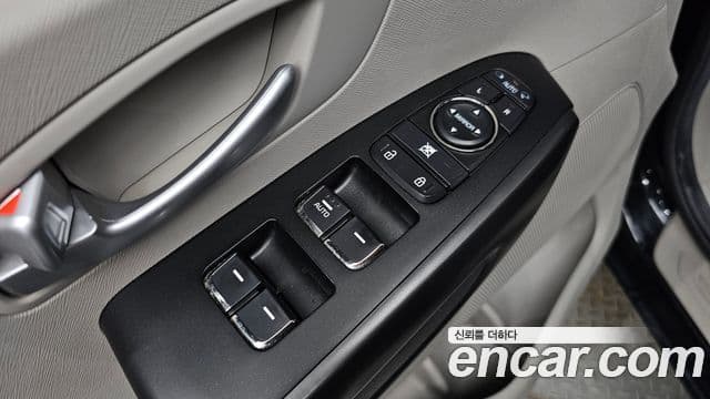 Kia All New Carnival Luxury, 2016 13