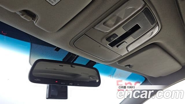 Kia All New Carnival Luxury, 2016 16