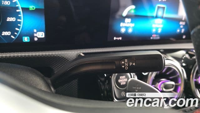 Mercedes-Benz A-класс W177 A220 седан, 2020 9