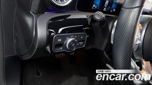 Mercedes-Benz A-класс W177 A220 седан, 2020 17