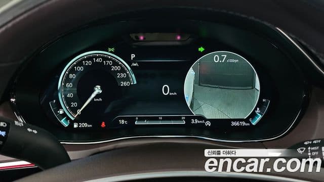 Genesis GV70, 2023 8