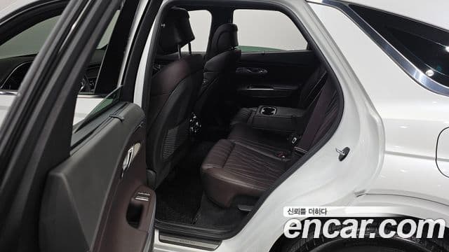 Genesis GV70, 2023 11