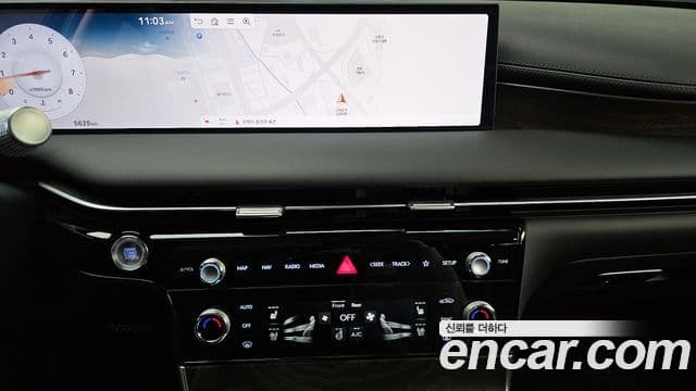 Genesis G80 (RG3) бензин 2.5 турбо 2WD, 2025 14