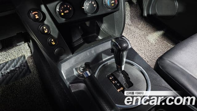 KG모빌리티(SsangYong) Korando Sport Club, 2016 9