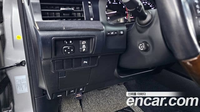 Lexus New ES350 XV60, 2015 16