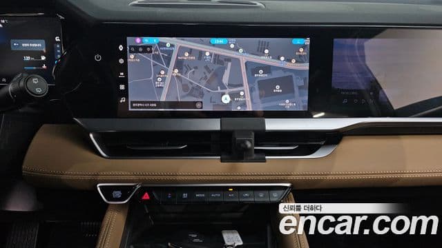 Renault Korea(Samsung) Grand Koleos 2.0 iconic 2WD, 2025 12