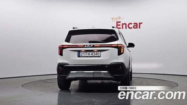 Kia The / новый New Seltos Signature, 2024 4