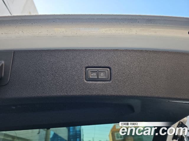 Audi Q8 (4M) Premium, 2022 9