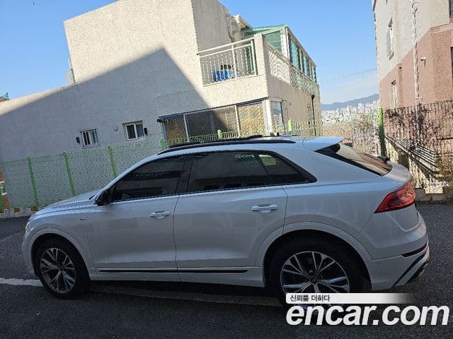 Audi Q8 (4M) Premium, 2022 12