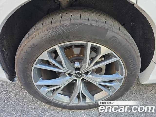 Audi Q8 (4M) Premium, 2022 14