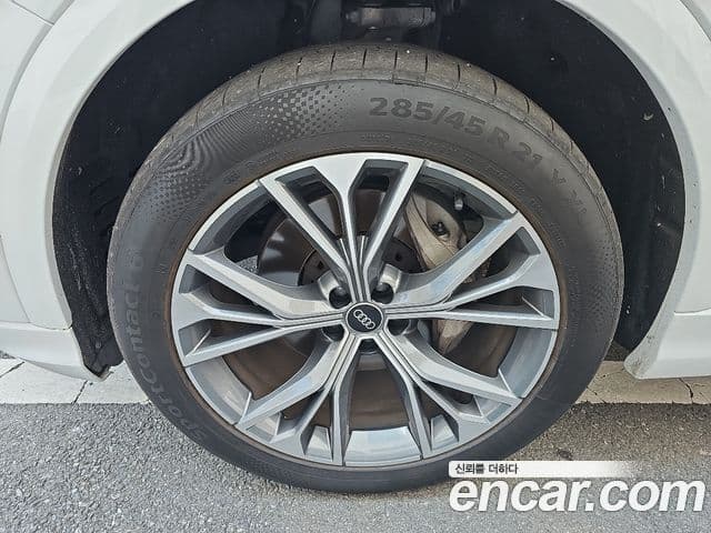 Audi Q8 (4M) Premium, 2022 16