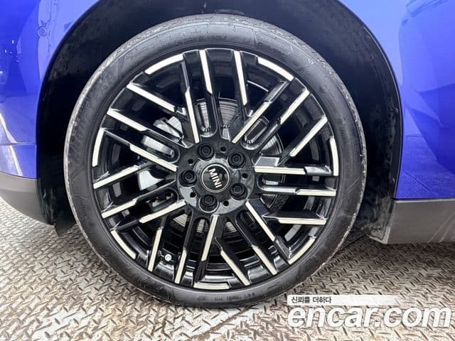 Mini Cooper Электрический (Electric) 4세대 SE favored, 2024 все фото