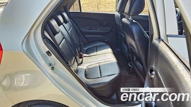 Kia All New Morning Deluxe, 2014 11