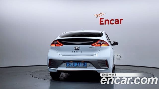 Hyundai Ioniq Электрический (Electric), 2019 4