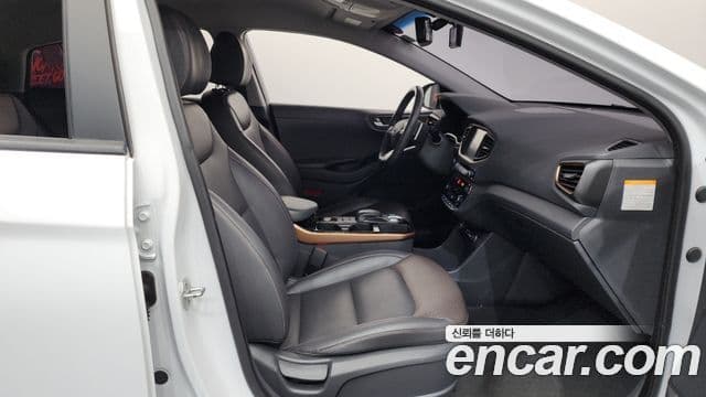 Hyundai Ioniq Электрический (Electric), 2019 11
