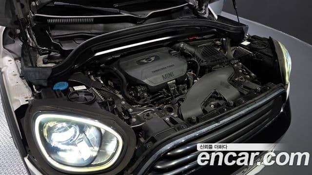 Mini Cooper D Countryman 2세대, 2018 6